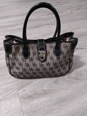 Dooney & Bourke Vintage Tote